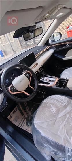 هەڤاڵ جۆلیۆن